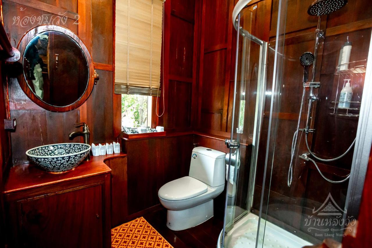 Baan Lhang Wangh บ้านหลังวัง Phitsanulok Εξωτερικό φωτογραφία